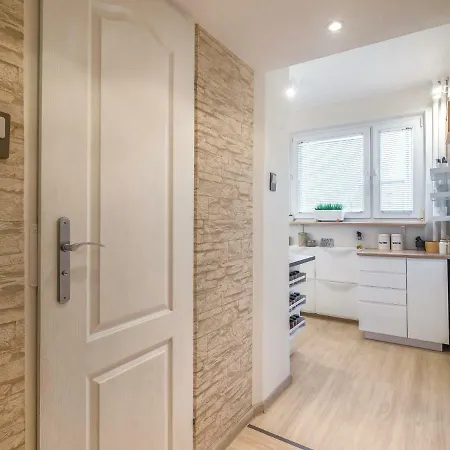 Kazart 2 شقة غدينيا